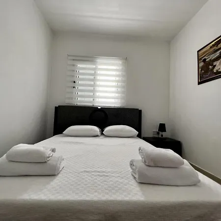 Holiday home Flat W Garden 5 Min To Coast In Kyrenia *