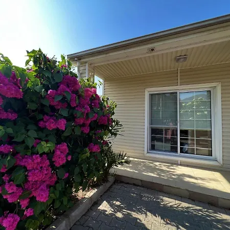 Flat W Garden 5 Min To Coast In Kyrenia